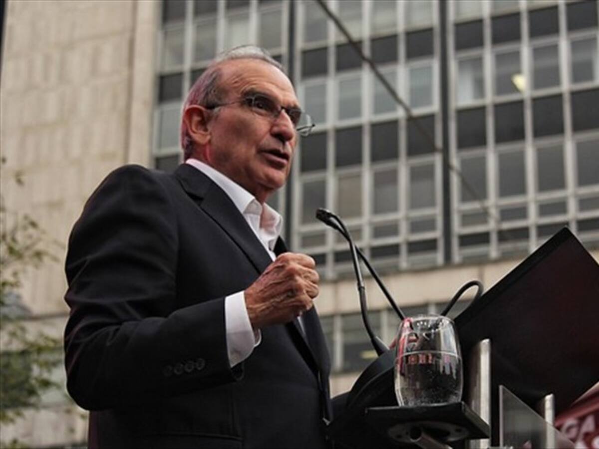 ¿Qué pasará con Humberto de la Calle tras no superar el 4% dispuesto por la ley?