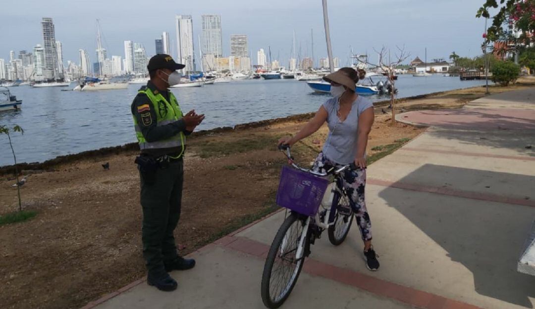 La iniciativa se realizó en senderos peatonales de barrios como Crespo, Bocagrande, Castillogrande y El Laguito