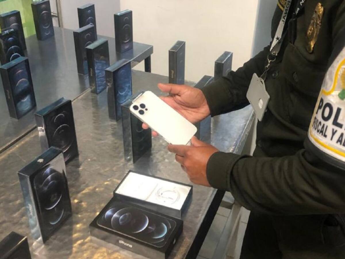Incautan primeros IPhone 12 Pro Max de contrabando en El Dorado