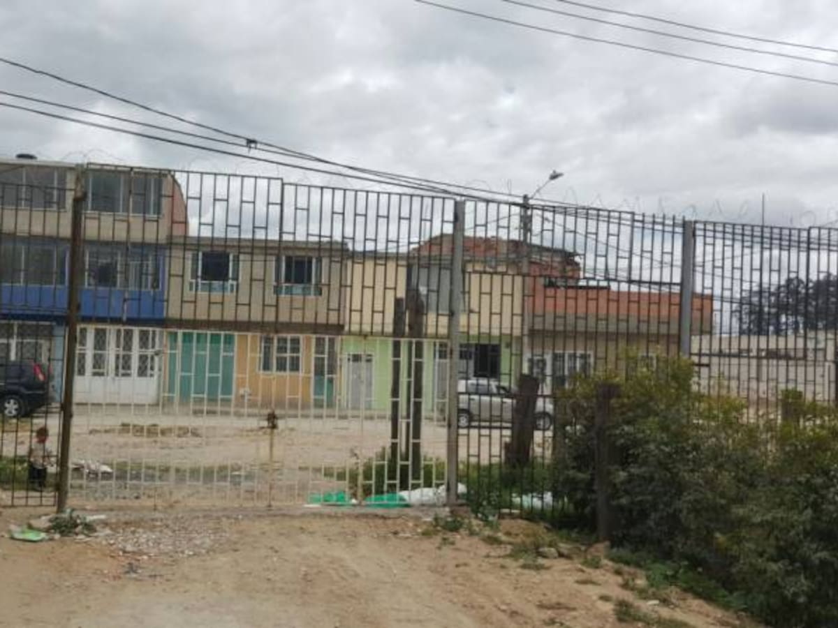 Ciudadanos cierran barrio en Bosa para evitar un nuevo Bronx