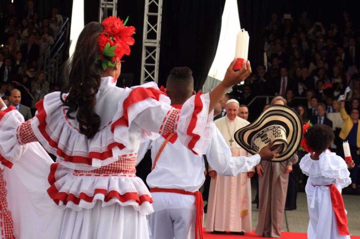 El amor y la reconciliación son los temas centrales de la visita del papa en Colombia