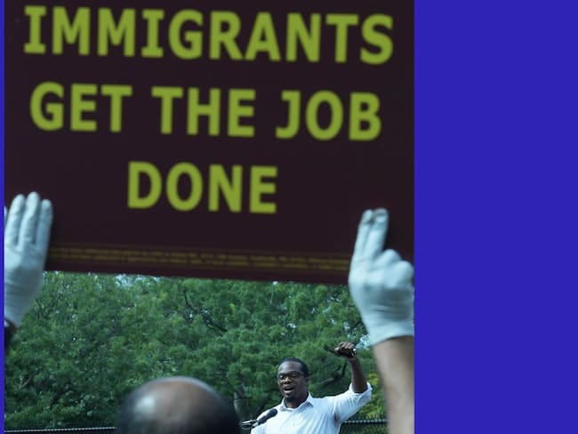 Hay una mitología en torno al voto Latino: Silva