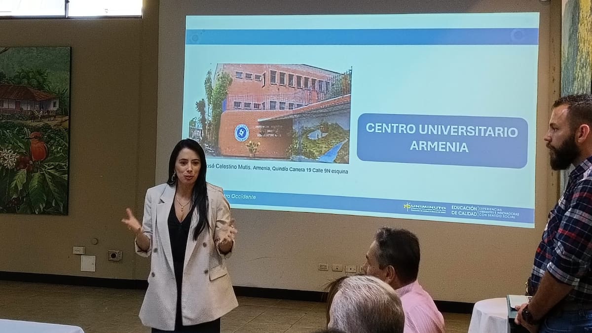 Angela Castaño, director de Uniminuto Eje Cafetero