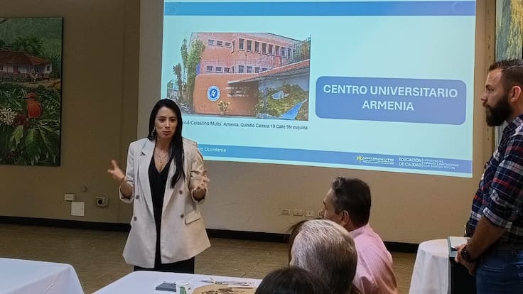 Angela Castaño, director de Uniminuto Eje Cafetero
