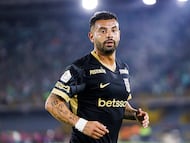 BOGOTA, COLOMBIA - MARCH 4: Edwin Cardona of Atletico Nacional looks on during a Categoria Primera A Colombia match between Fortaleza FC and Atletico Nacional at Estadio Nemesio Camacho El Campin on March 4, 2025 in Bogota, Colombia. (Photo by Mauricio Duque/Eurasia Sport Images/Getty Images)