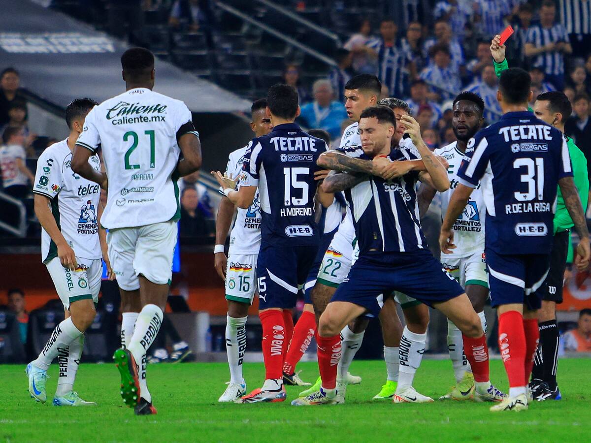 VIDEO | Escándalo en México: Edgar Guerra y Lucas Ocampos se fueron a los golpes