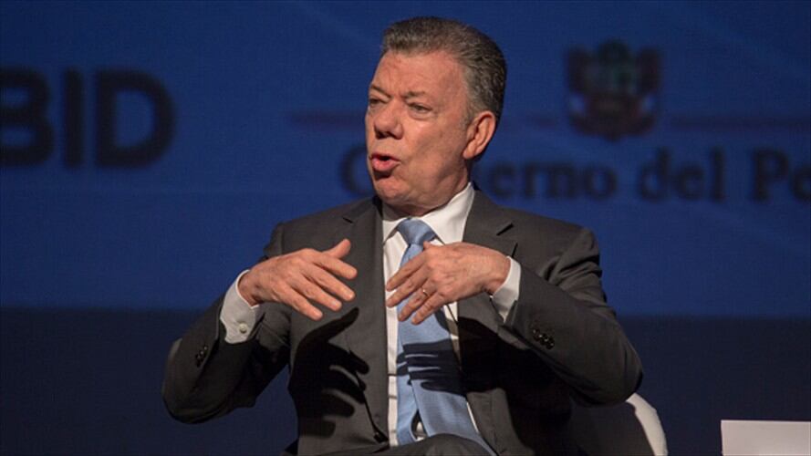 Juan Manuel Santos, habla acerca de Periodistas Ecuatorianos . Foto: Getty Images