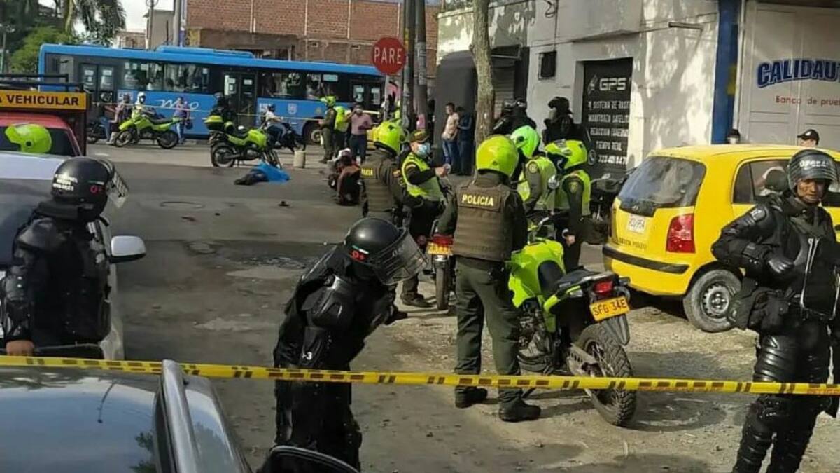 Policía Cali frustra atraco y neutraliza a un presunto ladrón