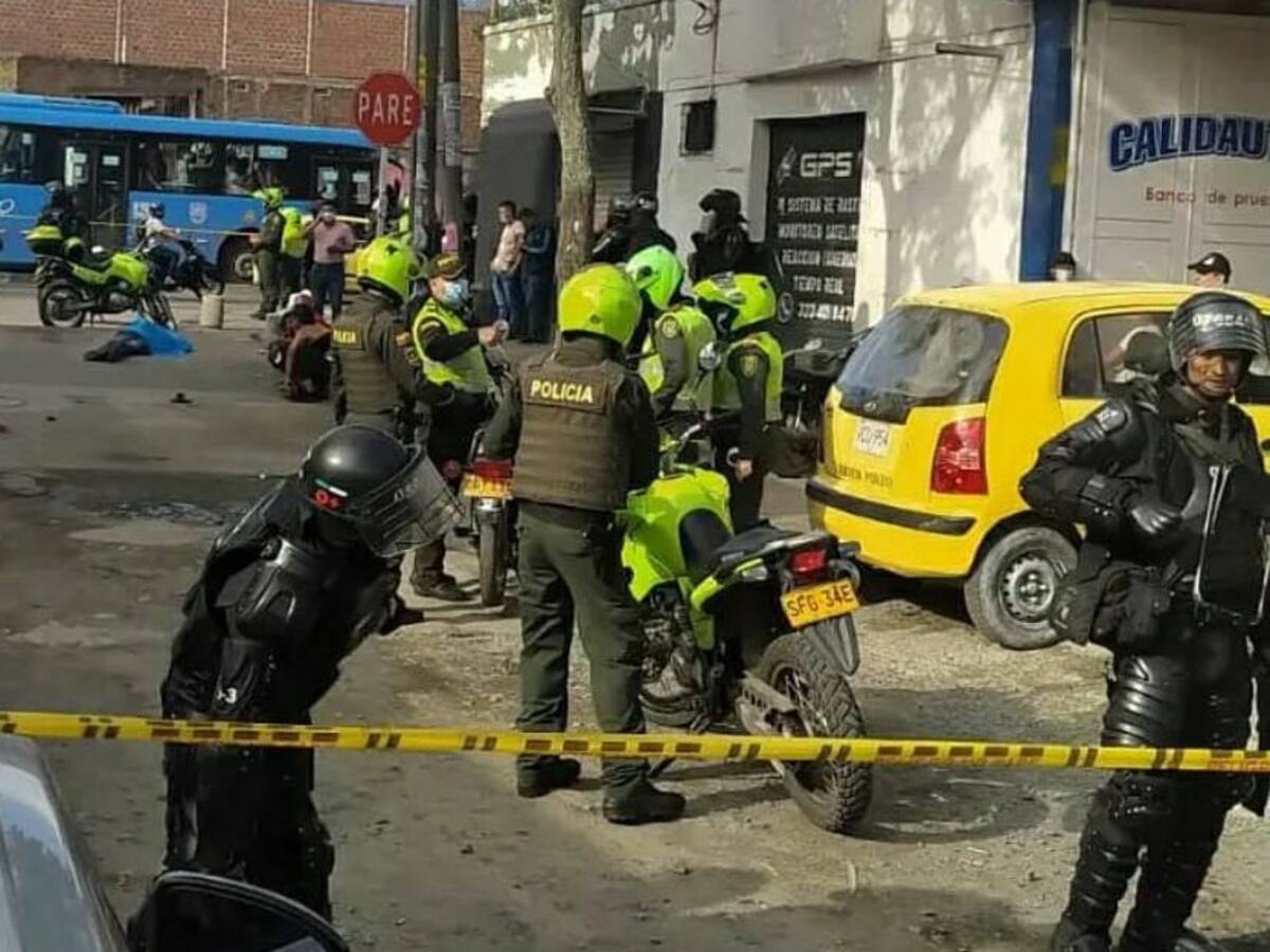 Policía Cali frustra atraco y neutraliza a un presunto ladrón