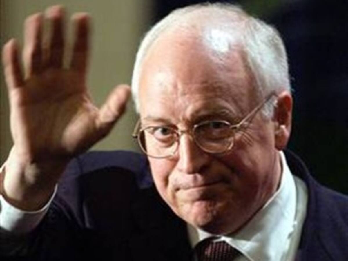Cheney justifica las torturas en Guantánamo y dice que no debería cerrarse