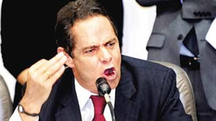 "Solo pensé en acostarme para esperar el golpe": Vargas Lleras