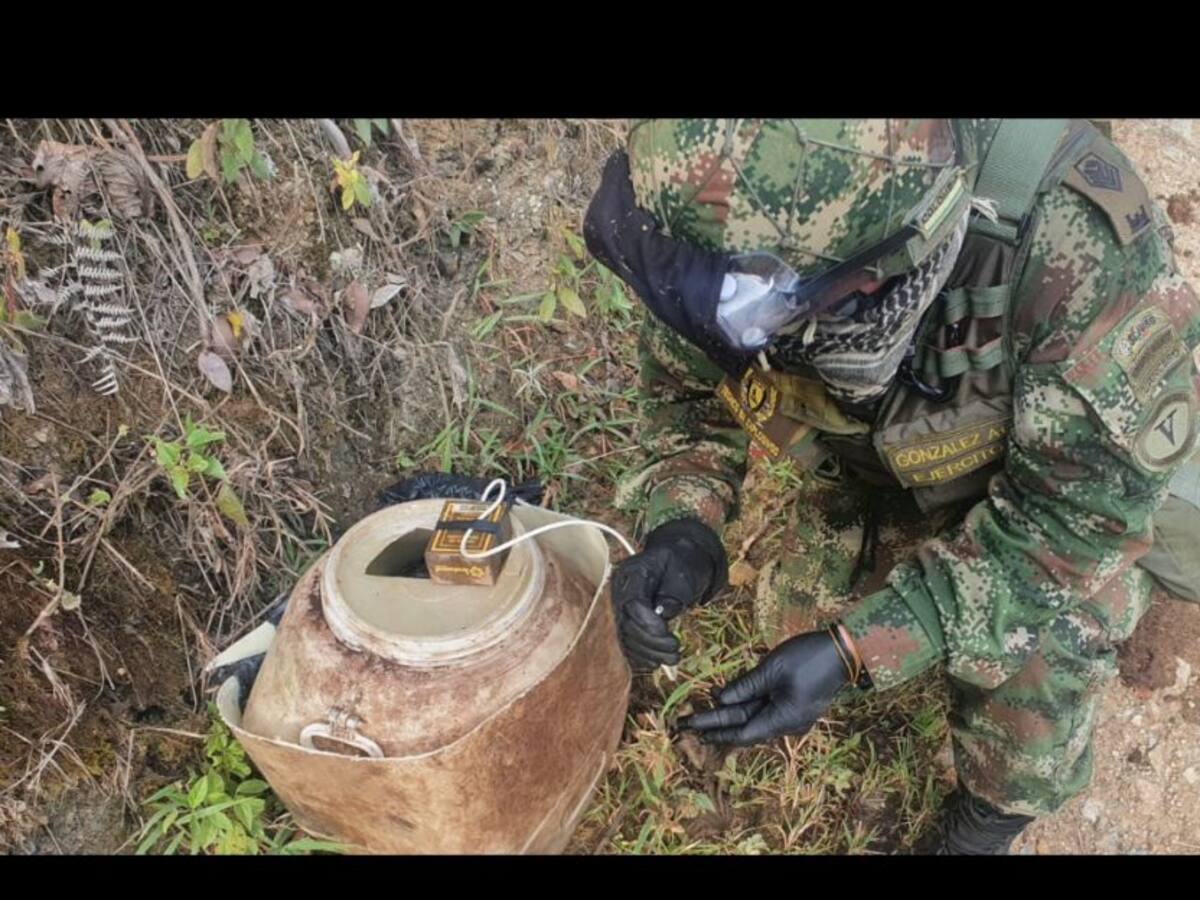Incautan material de guerra en el norte del Huila