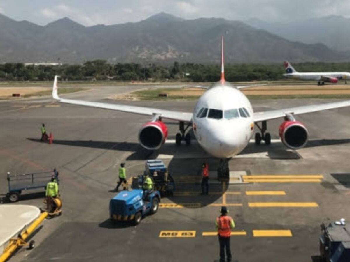 Con frecuencia personas con COVID positivo llegan al Aeropuerto de Palmira