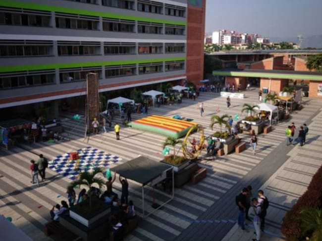 Con supuestas becas a cambio de dinero están estafando a los santandereanos