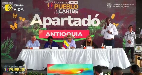 Encuentro en Apartadó- foto presidencia