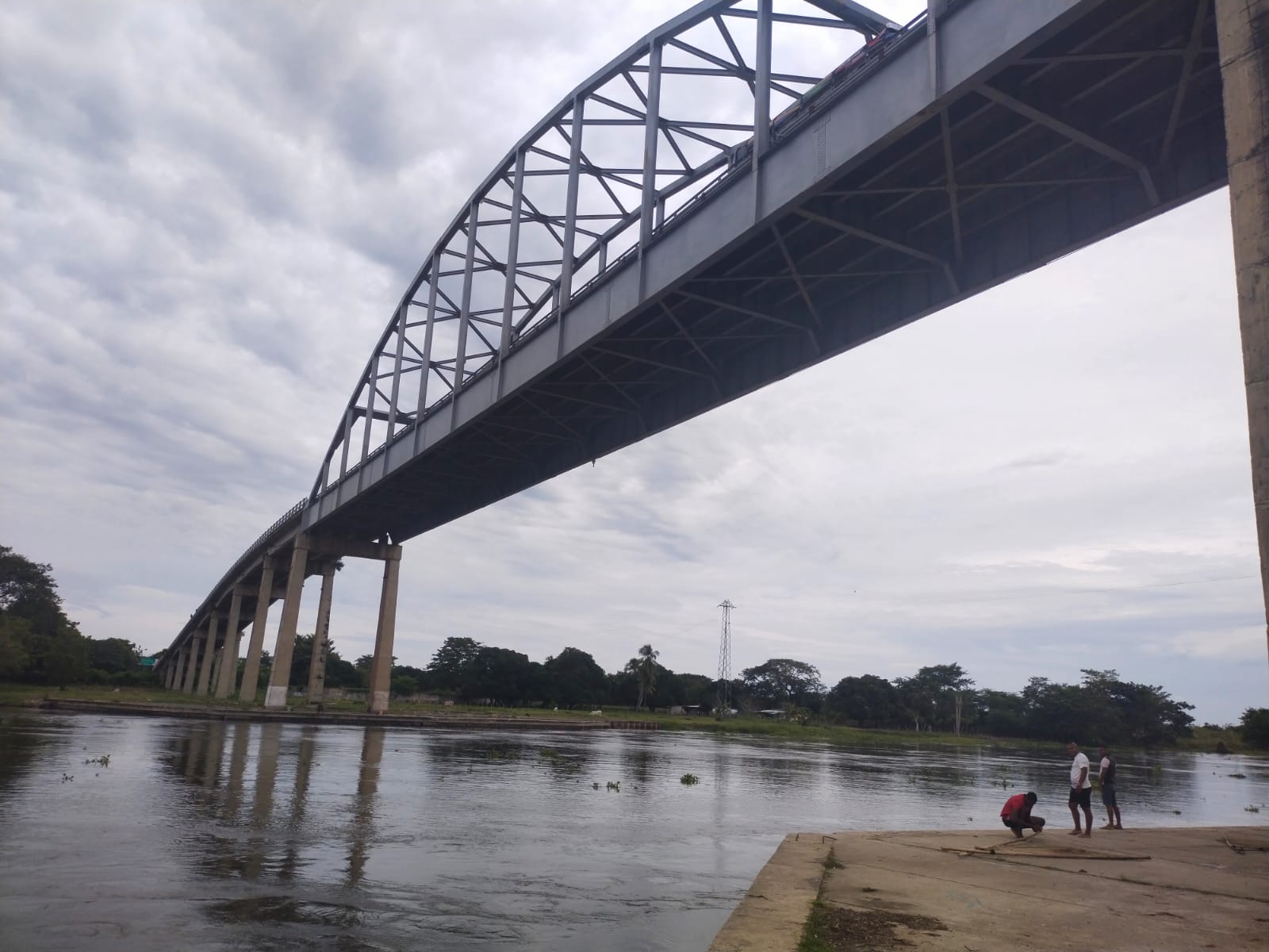 Caracol Radio- Calamar