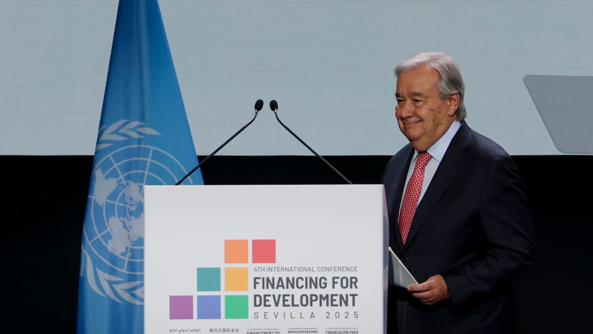 Guterres pide no incrementar el gasto en defensa a costa de la ayuda humanitaria