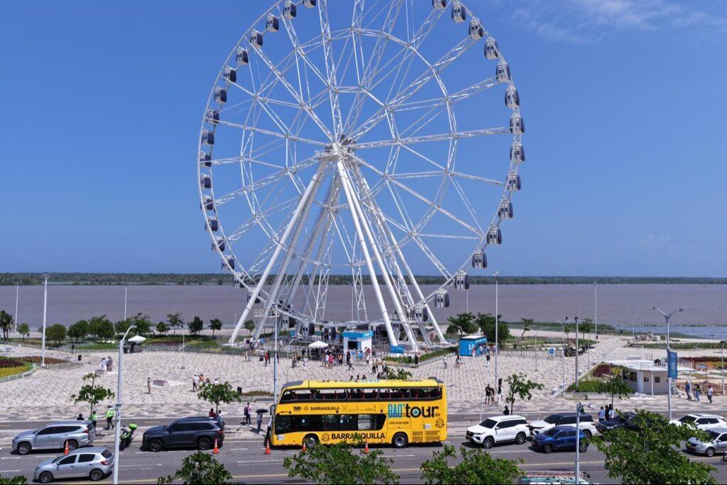 Panorámica del Malecón del Río y la Luna del Río. Foto: Alcaldía de Barranquilla.
