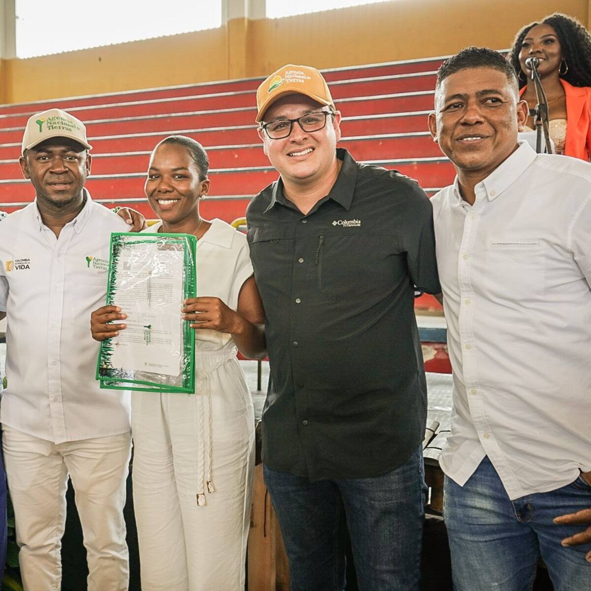 Por primera vez Gobierno entregó 3.700 hectáreas a comunidades negras en Tumaco