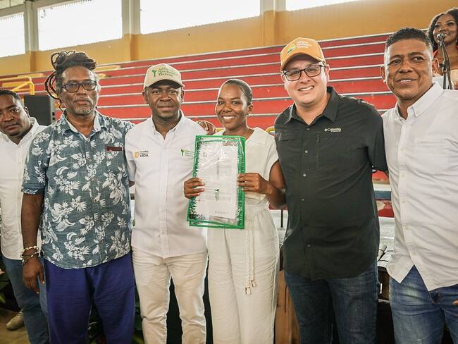 Gobierno entregó 3.700 hectáreas a comunidades negras en Tumaco - Cortesía