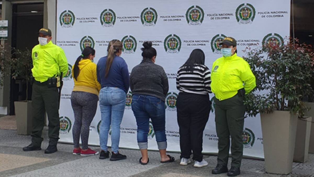 Cuatro mujeres detenidas por presunto fraude informático
