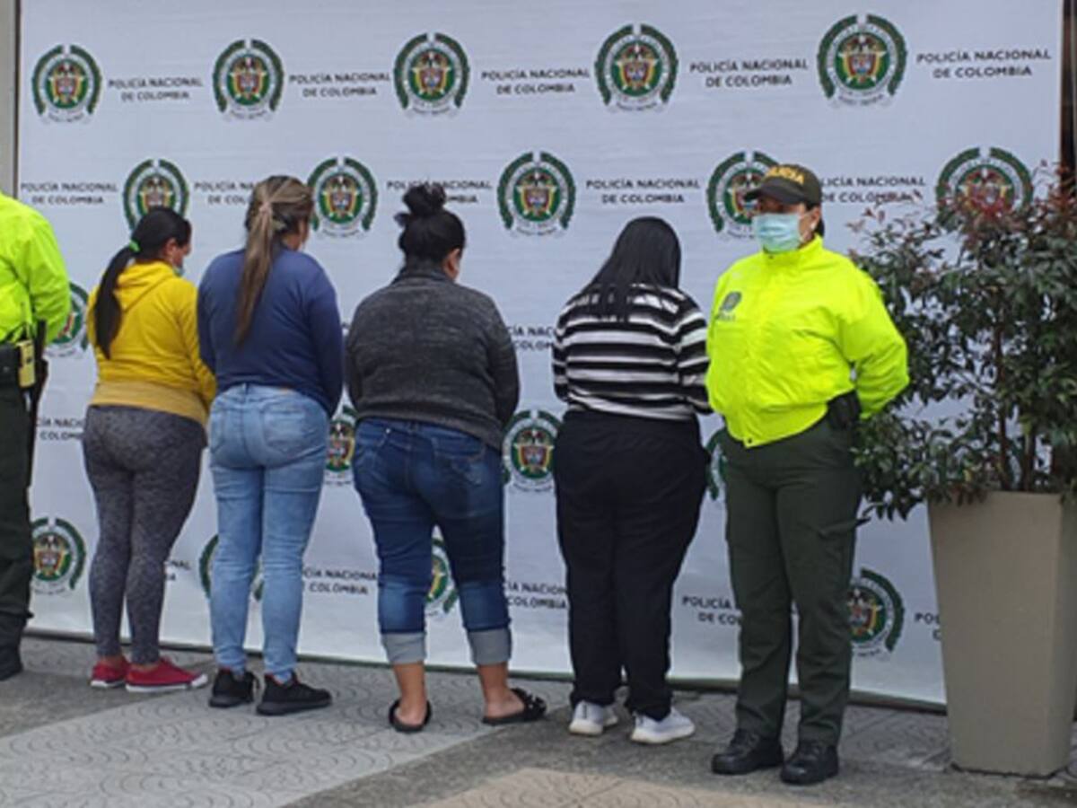 Cuatro mujeres detenidas por presunto fraude informático