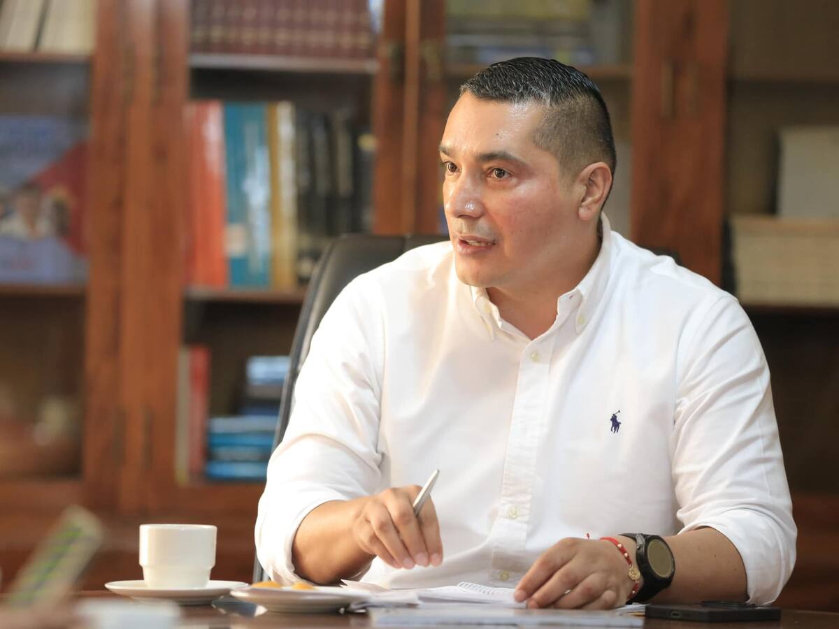 Gobernador del Cauca: “Es necesario replantear el modelo de las negociaciones”