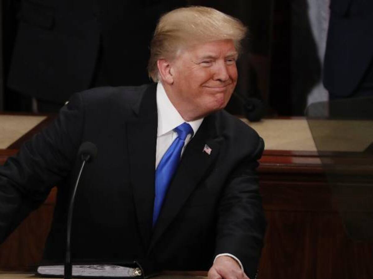 Trump destaca logros en economía y contra terrorismo en medio de críticas