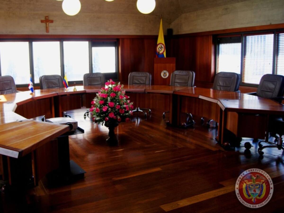 Corte definirá si se elimina el cobro en la reconexión de servicios público