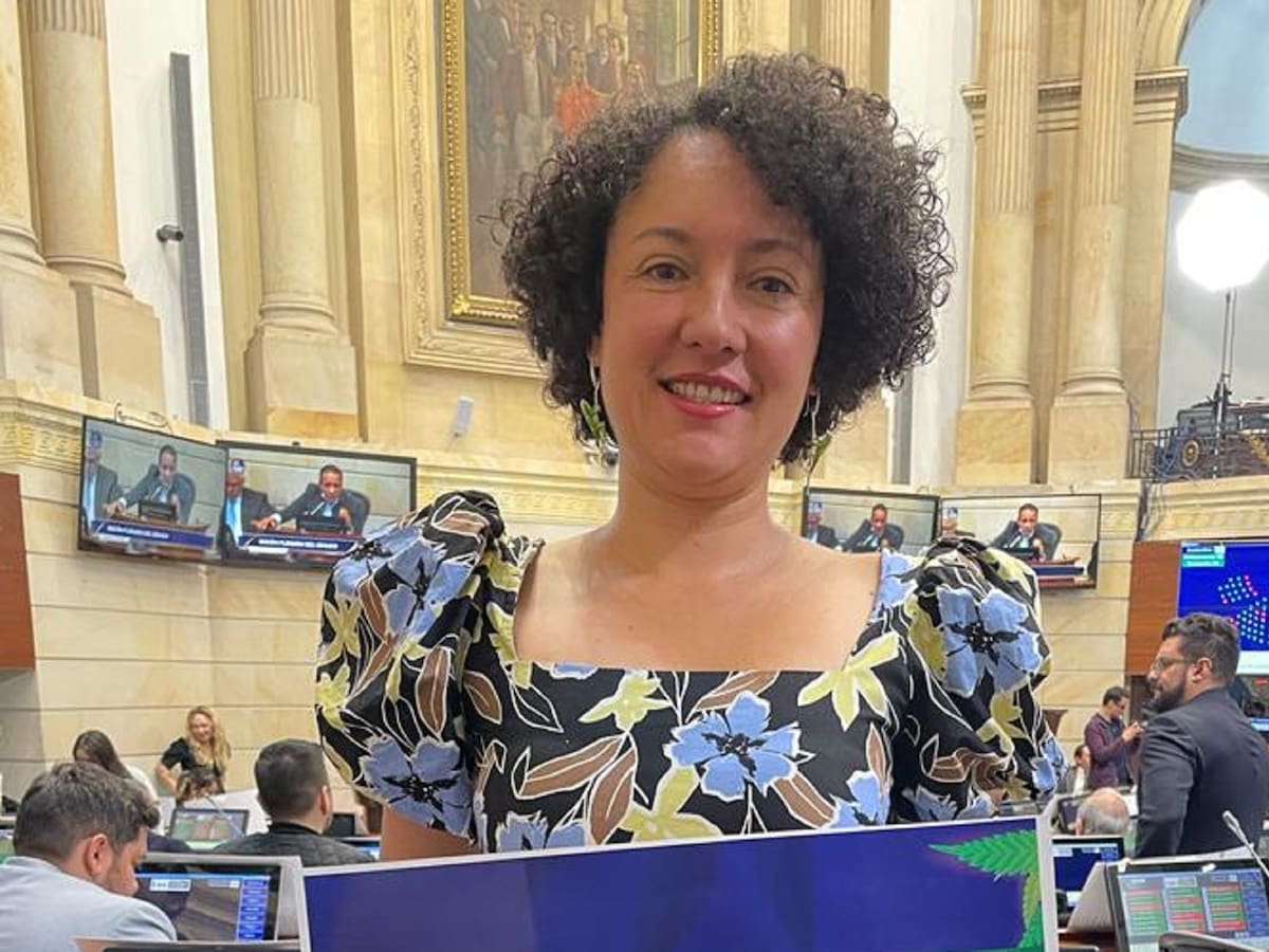 Debate congresistas: ¿Es viable la propuesta de Isabel Zuleta de reelección presidencial?