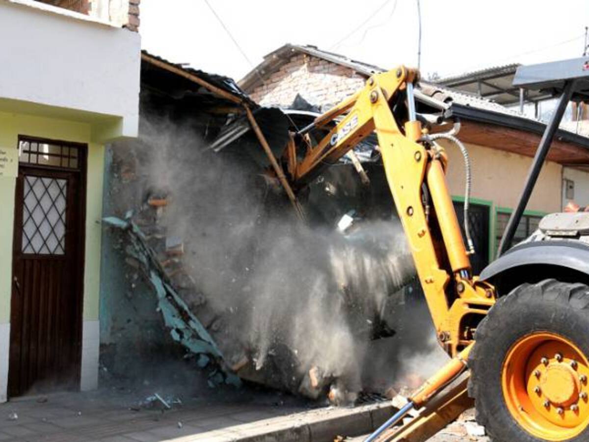 Operativo en Alfonso López deja 18 capturados y una casa demolida