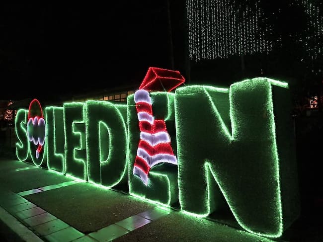 Alumbrado navideño en el parque recreacional Soledén de Comfenalco, Quindío. Foto Cortesía Comfenalco