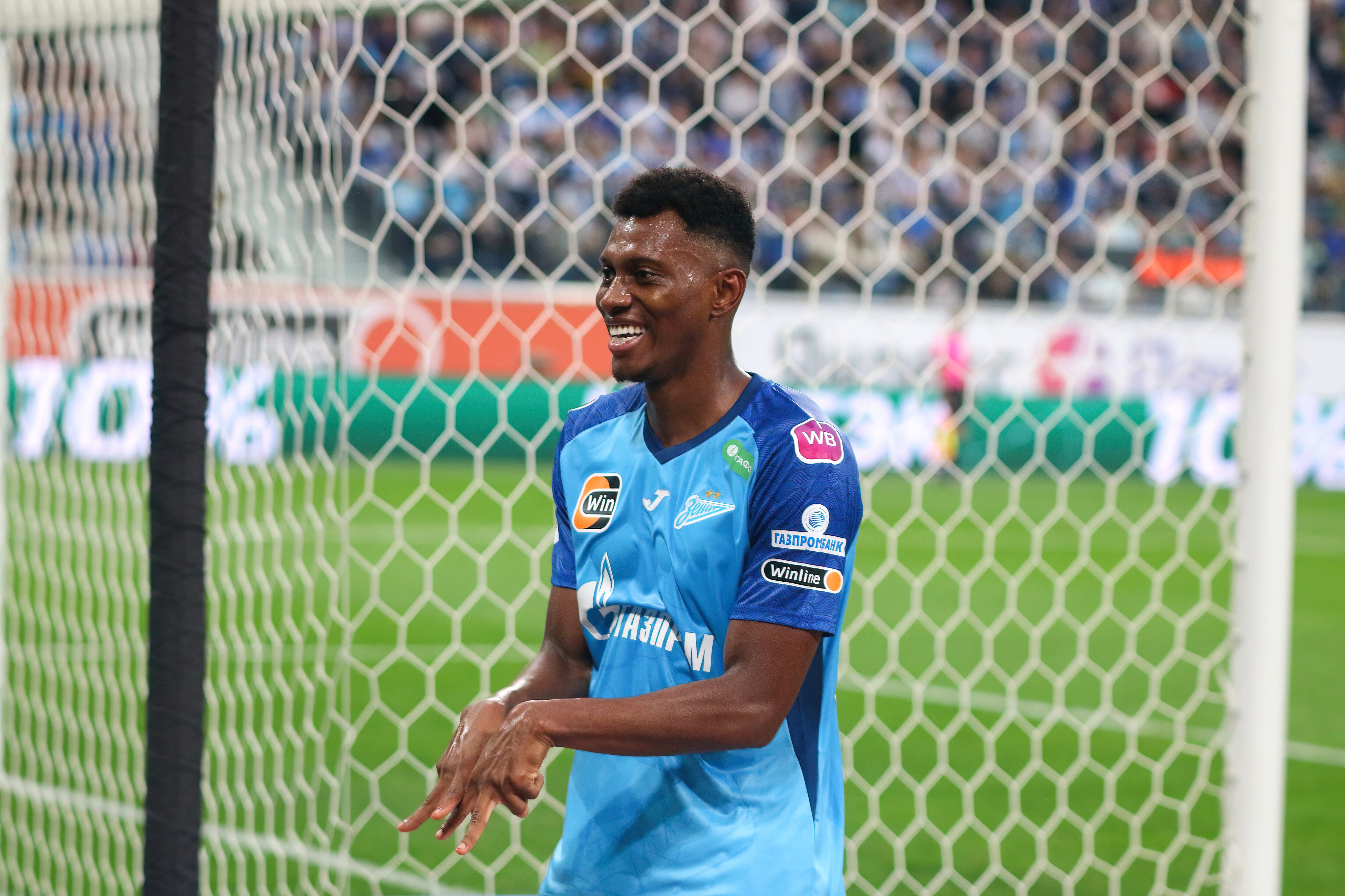 Mateo Cassierra sumó una nueva anotación con el Zenit en Rusia. (Photo by Maksim Konstantinov/SOPA Images/LightRocket via Getty Images)