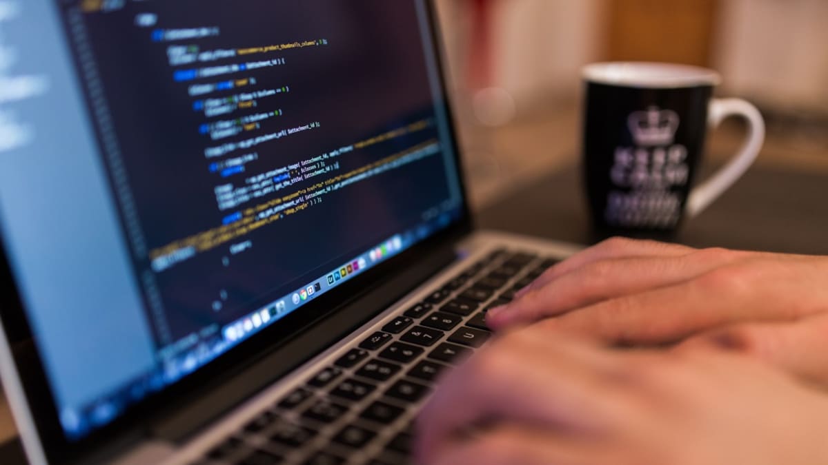¿Sabe lo que hacen con su información cada vez que googlea algo?