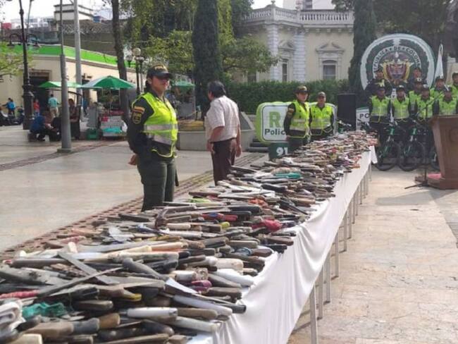 Personería pide restricción en la venta de armas blancas en Bucaramanga