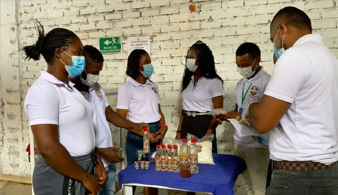 Proceso de coco en Tumaco, Nariño.