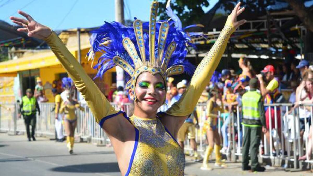 Este lunes habrá brillo y tradición en la Gran Parada de Comparsas en la Vía 40