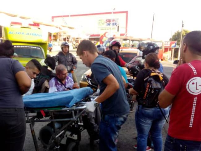 Un motociclista muerto y una menor herida por bala perdida en Armenia