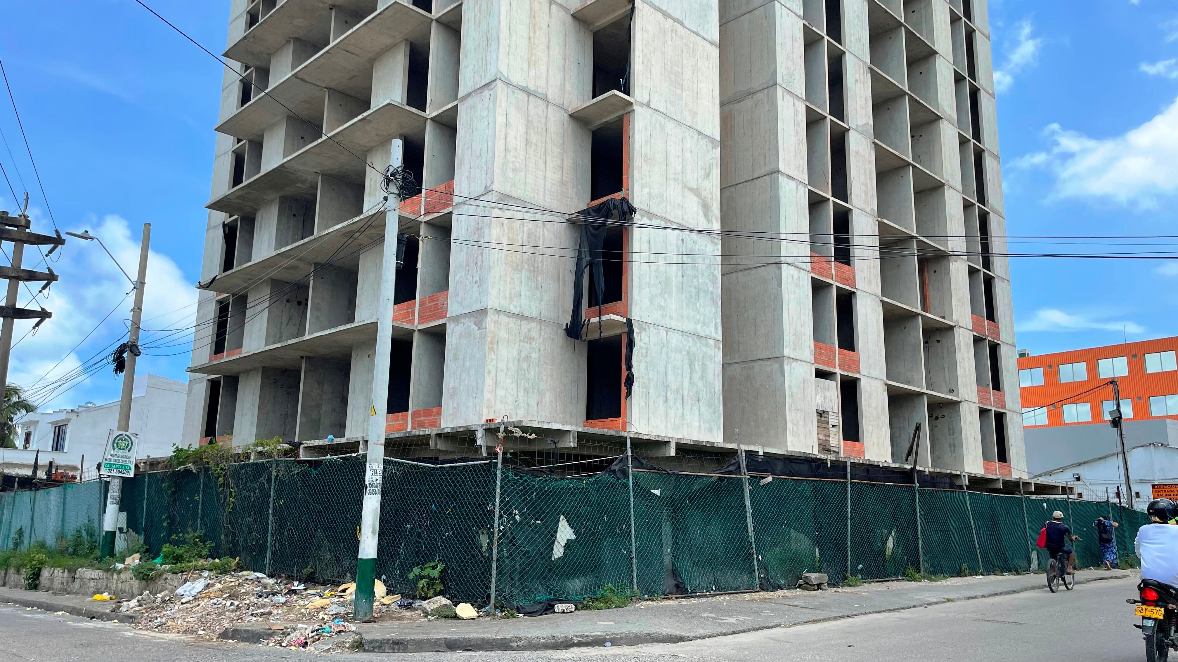 Alcaldía de Cartagena evalúa implosionar parte final de desmonte de Aquarela
