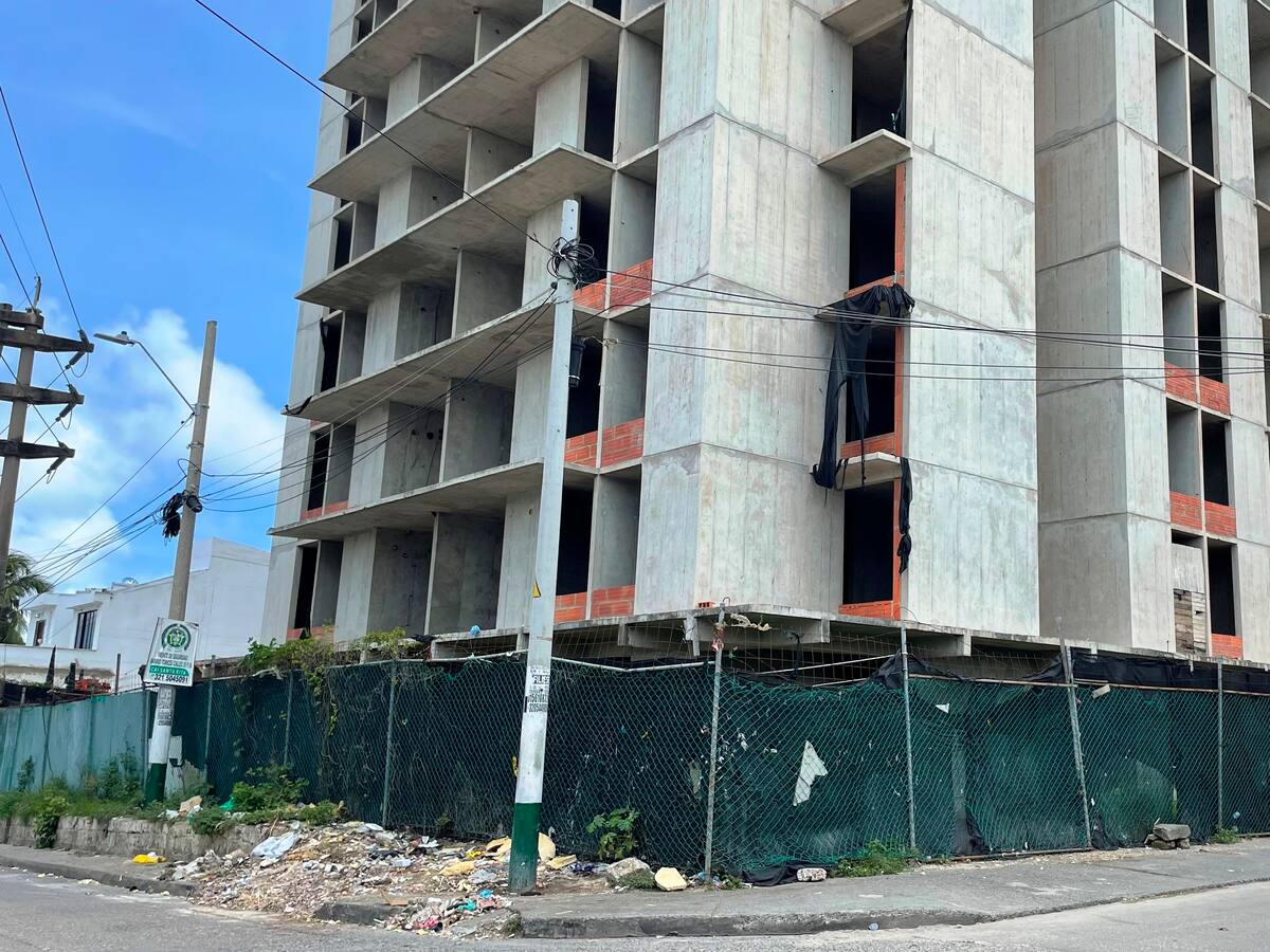 Últimos 15 pisos de Aquarela se desmontarían con implosión controlada