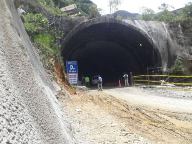 Primeros 4 Km. del túnel de la Línea se empezarán a usar a mitad de año