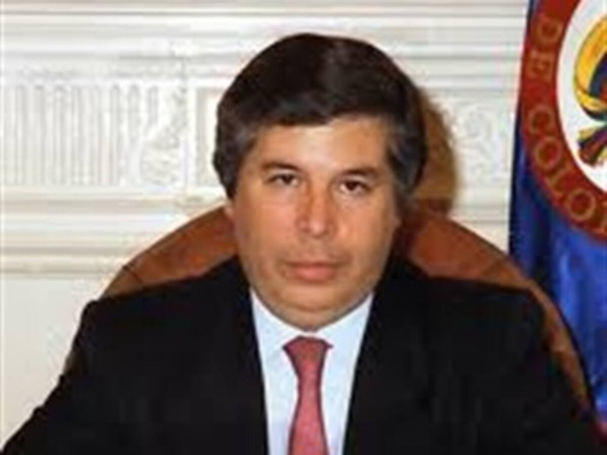 Ricardo G. Ricardo, alto comisionado para la paz durante presidencia de Andrés Pastrana