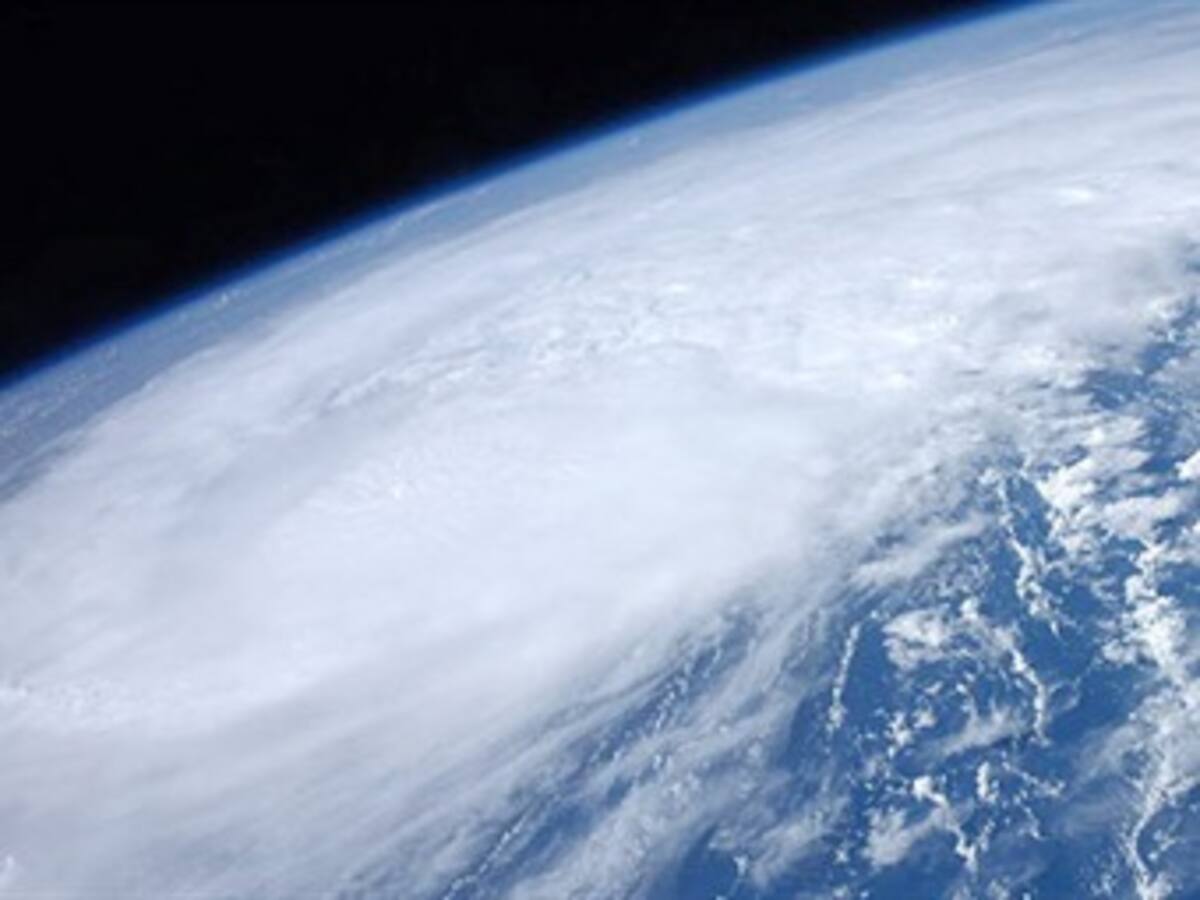 'Irene' llega a zonas costeras de EE.UU.