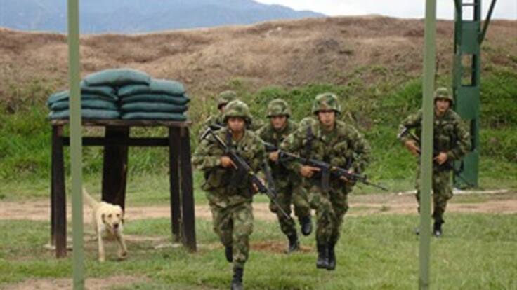 Jóvenes del Bienestar Familiar recibirán libreta militar sin costo