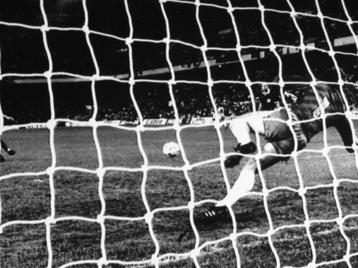 Duckadam, el héroe que le atajó cuatro penales al Barcelona en la final de una Copa Europa