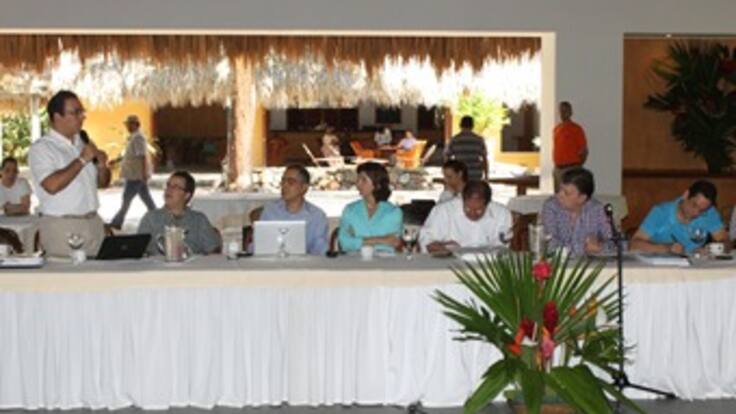 Cónclave santista prepara hoja de ruta para inicio de gobierno