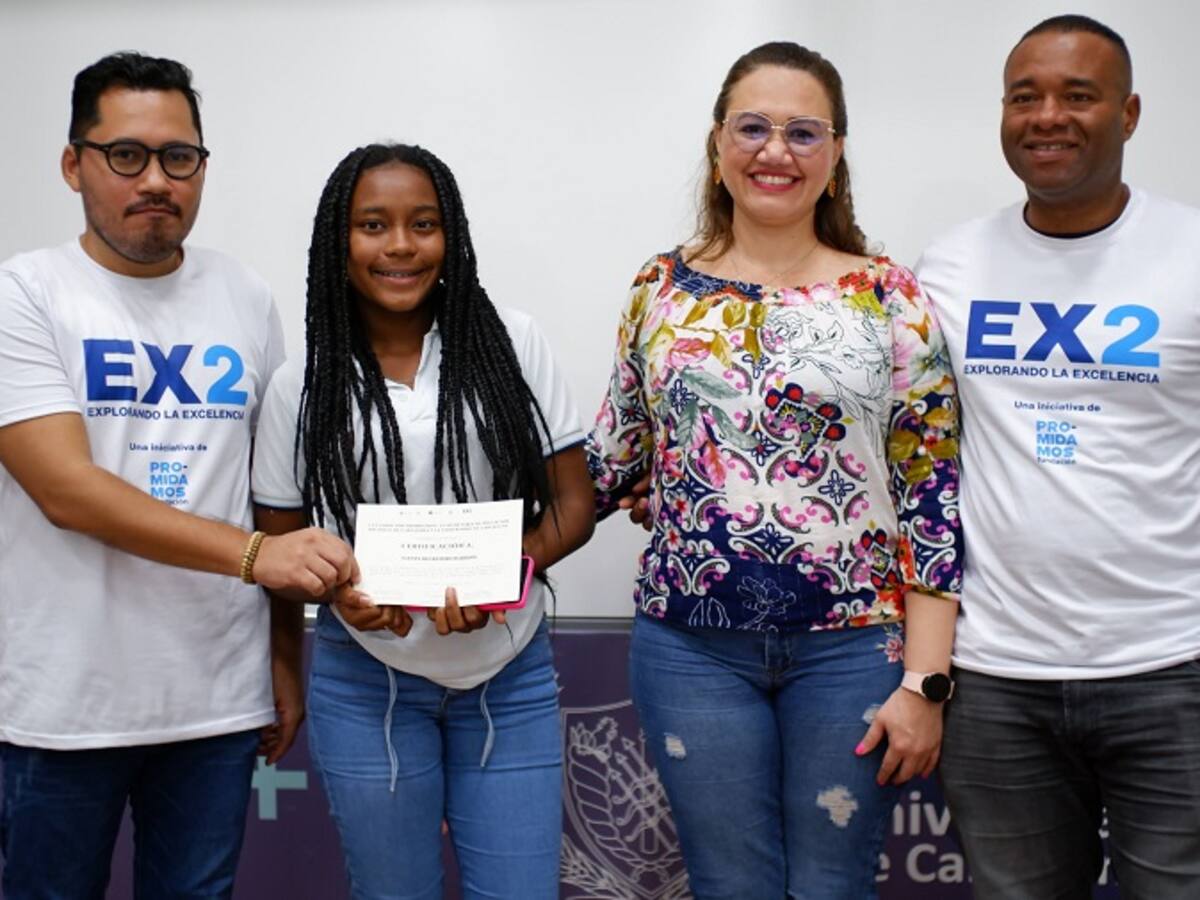 250 estudiantes de planteles oficiales de Cartagena se certifican en ciencias exactas