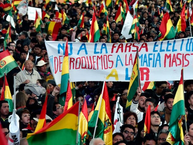 Inicia huelga general en Bolivia ante posible triunfo de Morales