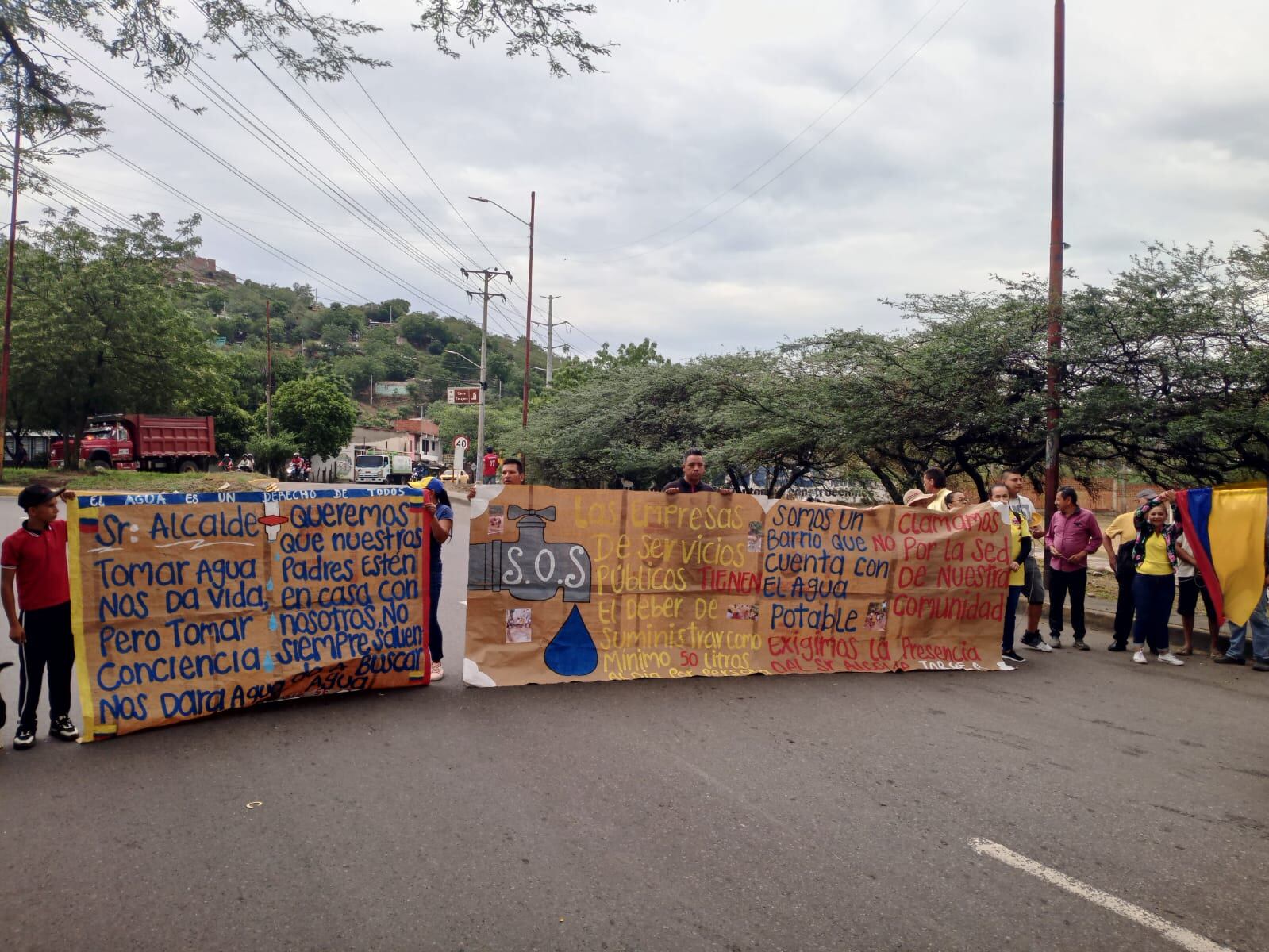 Protesta asentamiento humano Colinas del Tunal / Foto: Caracol Radio