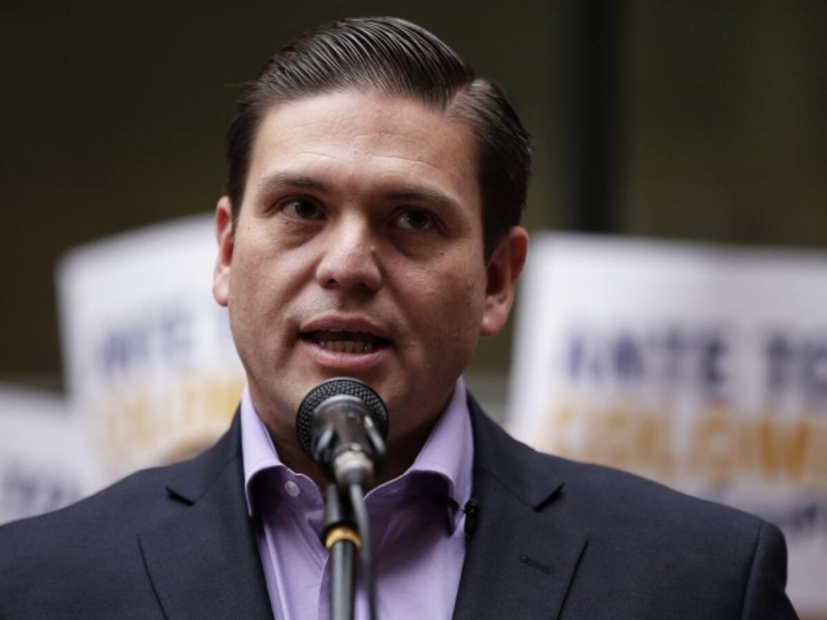 Fuerte contrapunteo entre ministro Villegas y exministro Juan Carlos Pinzón